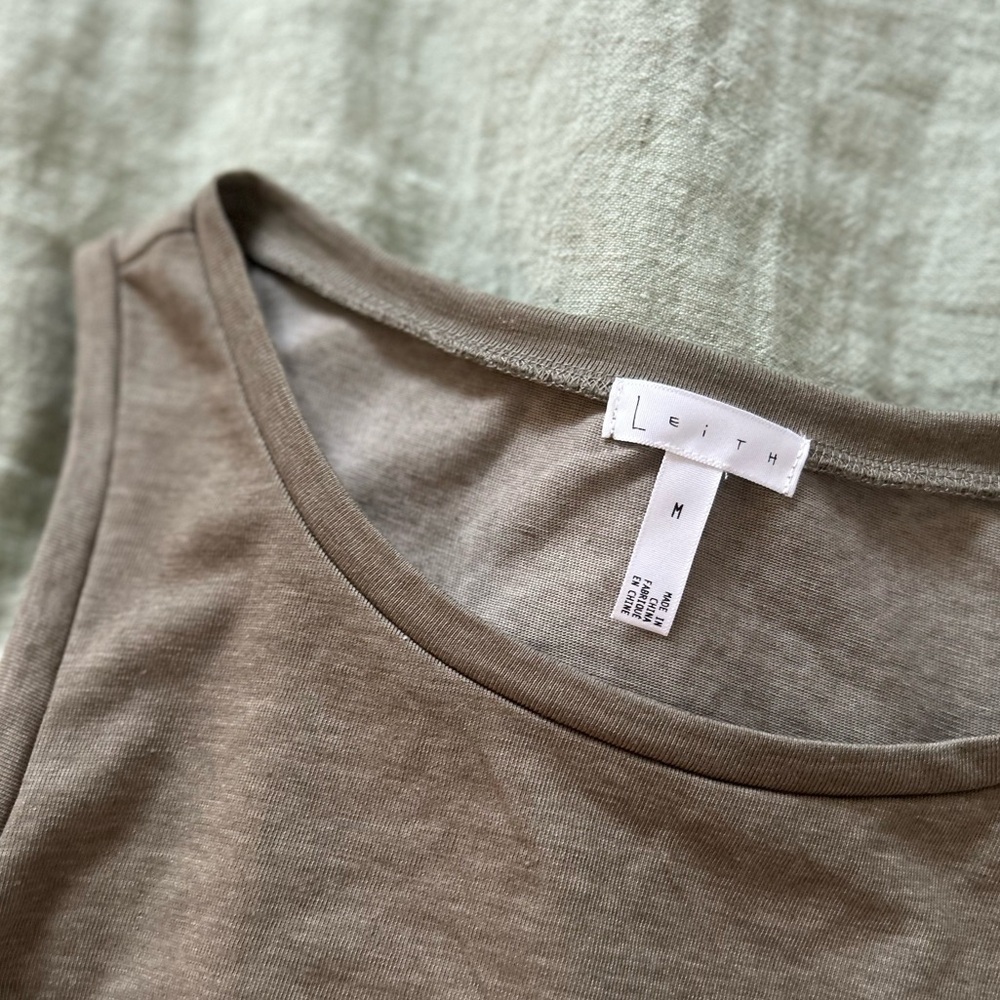 Olive Green “Sarma” heather dress size medium NWT - Picture 13 of 13